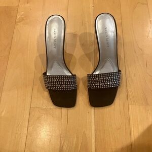 Rhinestone sandels